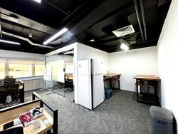 111 Somerset (D9), Office #530703181